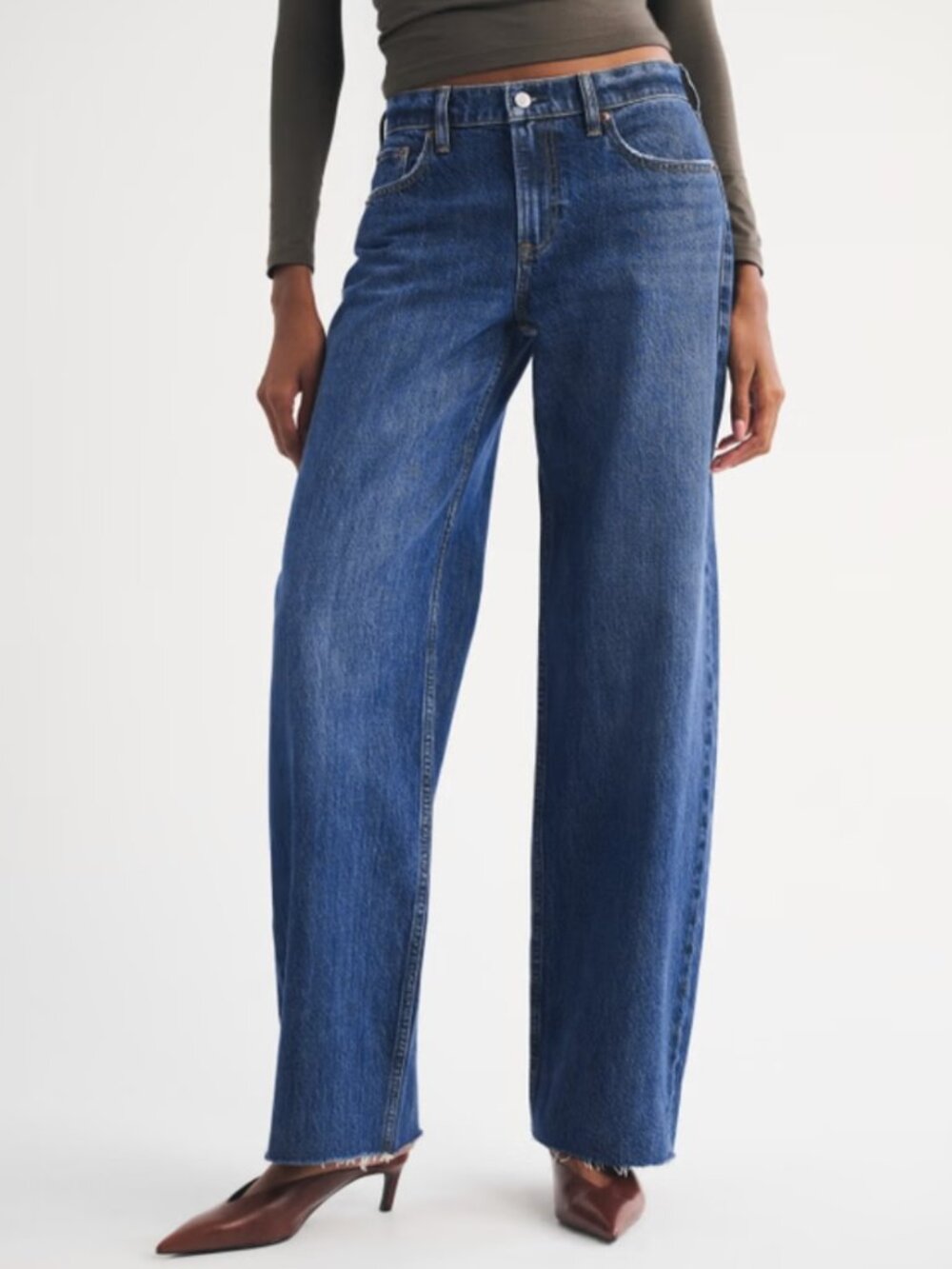 Low Rise Ultra Loose Jean Size 27 Short - Picture 2 of 7